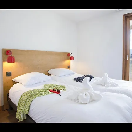 5 Pieces 10 Pers Premium Apartment